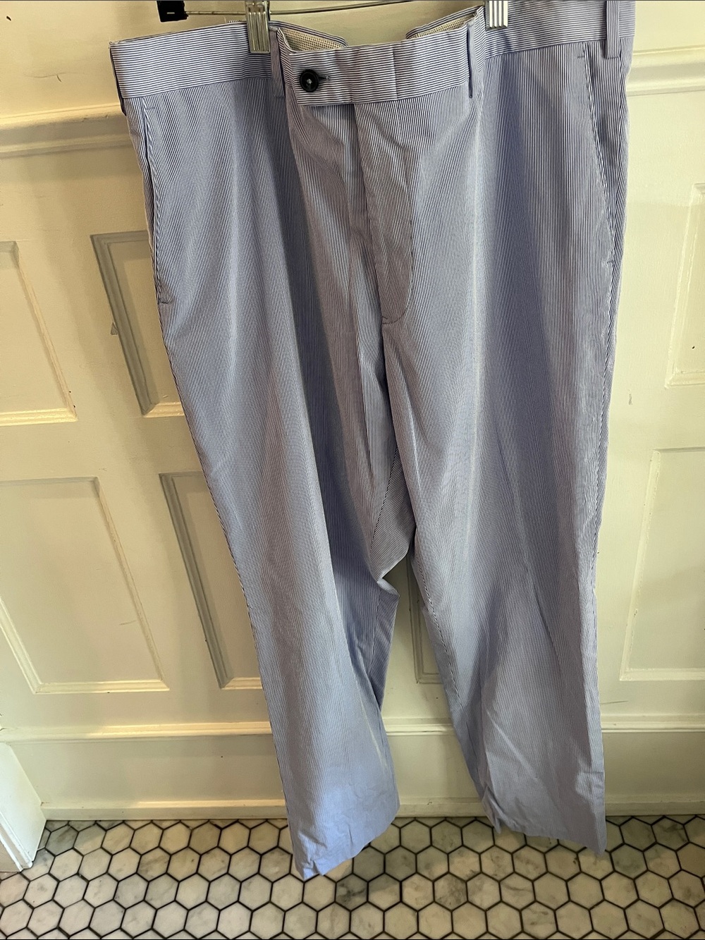 Bloomingdale's Light Blue stripe Men’s Chinos made in Italy size 40